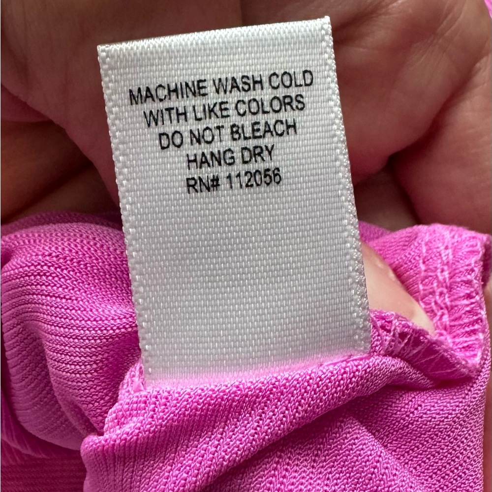 ZENANA•SHARK BITE SIDE SLIT TOP• ZENANA•Bright Pink•STYLE#NST-6321Y - Picture 7 of 8